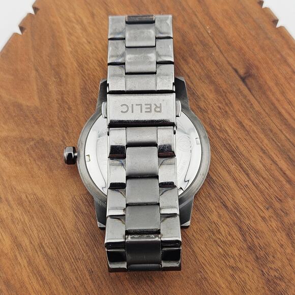 Relic By Fossil Men's Payton Three-Hand Date Dial Watch Gunmetal Roman Numeral - Picture 5 of 8